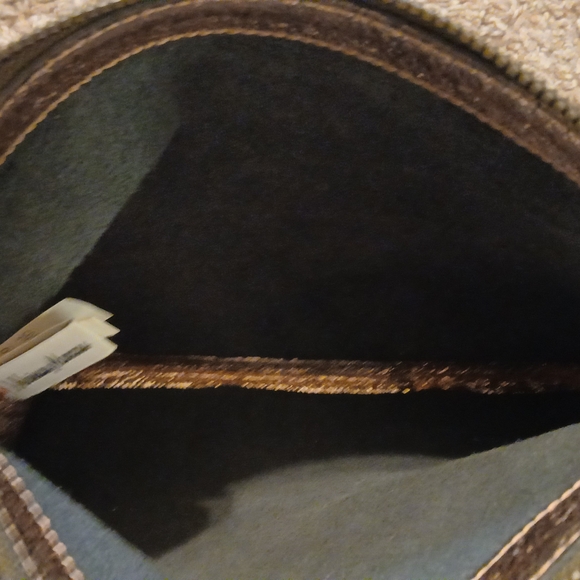 👜✨ Marc Jacobs Metallic Gold Leather Zip Pouch / Clutch ✨👜 - Picture 4 of 8